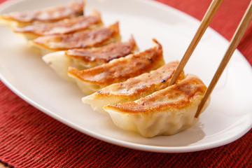 焼き餃子
