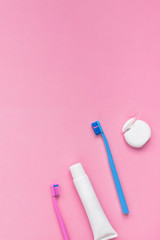 Obraz na płótnie Canvas Teeth hygiene and oral care products flatlay
