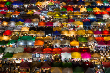 Obraz premium colorful beads on the market stall