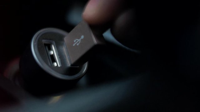 USB type-c the cable is connected to the car cigarette lighter power supply