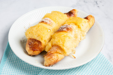 vigilante con crema pastelera