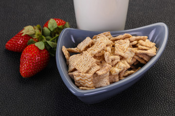 Wheat flakes for breakfast