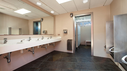  Sports marina on the White Island of Ibiza, restaurants and facilities for luxurious life on the white island of Ibiza.