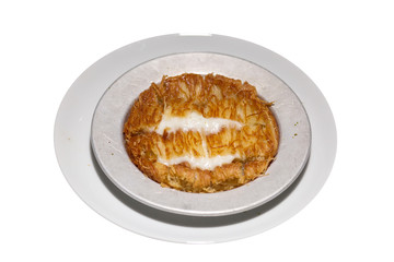Kunefe, the traditional dessert of the Middle East and Hatay