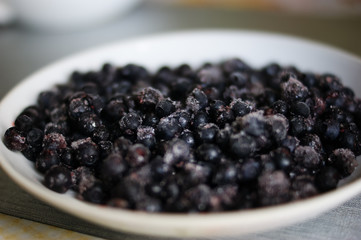 bowl of blueberries