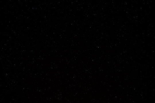 night sky full of stars, constellation northern crone with alphecca