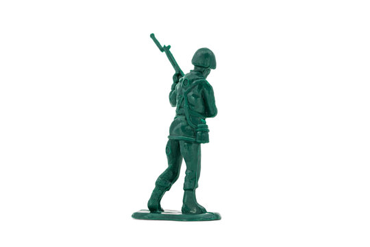 Green toy soldiers on white background. Soldier four on six models. (4/6) Picture four on sixteen viewing angles. (04/16)