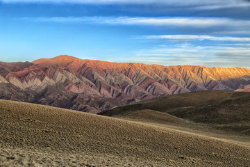 Fototapeta na wymiar El Hornocal, hill of the 14 colors in Argentina