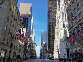 new york city, empty Fifth Avenue 