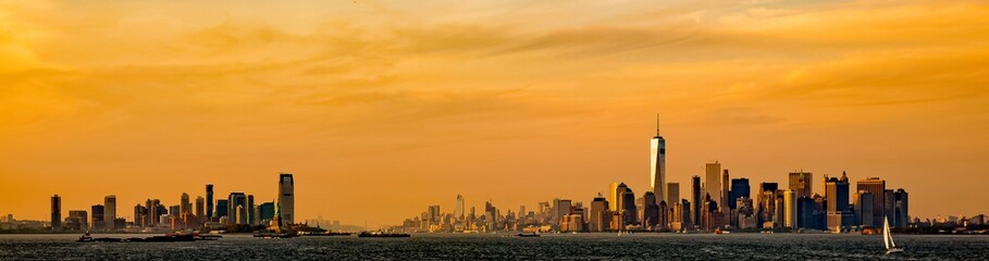 360-degree panorama of new york city at sunset