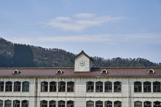 神奈川県　青根中学校　校舎
