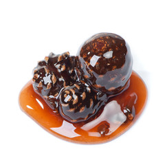 Spill of pine cone jam