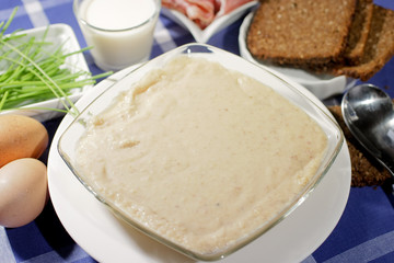 Assiette de Soupe de pain brulé