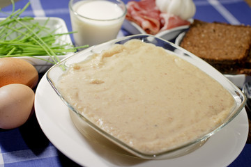 Assiette de Soupe de pain brulé
