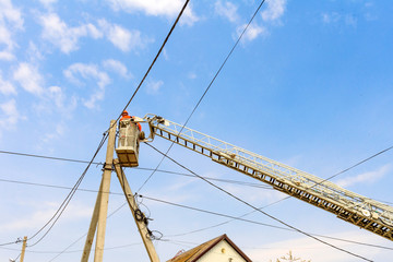 Boom of lifting wheel hydraulic crane with basket for workers