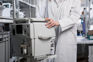 Apparatus for artificial lung ventilation. Intensive care. Resuscitation. Treatment of lung diseases. Pneumonia. Rescue measures for severe lung diseases. Manufacturing, checking, testing of e device