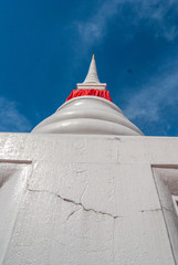 Phra Chedi Klang Nam Rayong