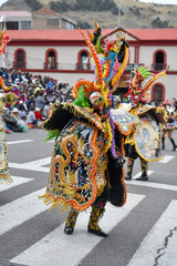 Fototapeta na wymiar Festival folklorique des universitées du Pérou - PUNO