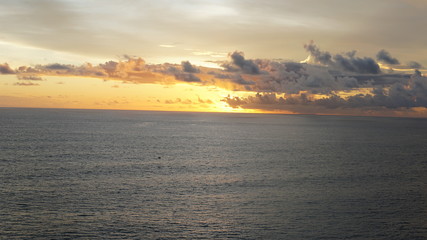 Naklejka premium Golden Sunset on the Indian Ocean 