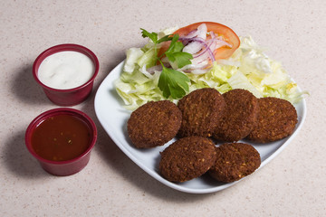 Falafel with salad
