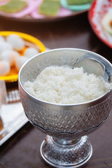 Thai jasmine rice in thai bowl style.