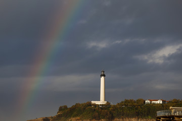 PaysBasque-Phare et Arc-en-ciel