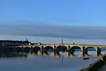 Fototapeta premium Pont sur la loire