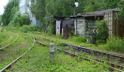 The fork in the train tracks