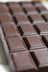 Assortiment et degustation de plaquette de chocolat