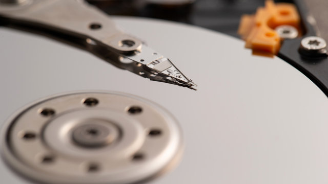 Hard Disk Drive