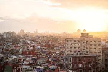 Kissenbezug Blick auf Havanna bei Sonnenuntergang © Anna Heimkreiter