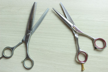 hairdressing scissors with comb