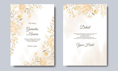 Fototapeta na wymiar Beautiful wedding invitation card template set with floral and leaves frame Premium Vector