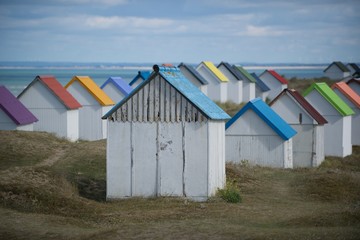 Maisons colorées en bord de mer