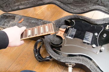 Obraz premium ギター ネック折れ