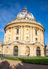 Fototapeta na wymiar Beautiful oxford building the Radcliffe Camera library for oxford students to study and learn