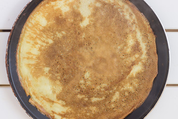 Homemade pancake - 340400328