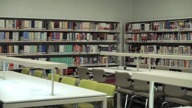 Collage library ready for student with many books