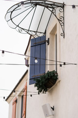 Fototapeta na wymiar window with decorative awning