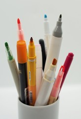 colorful of marker pens
