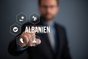 Albanien