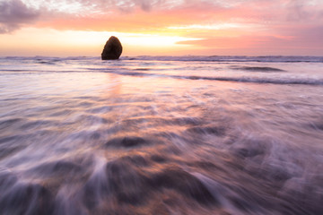 Fototapeta na wymiar Sunset in Gold Beach, Oregon