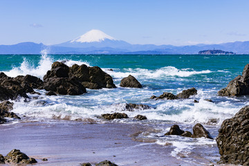 Fototapeta na wymiar 葉山から富士山