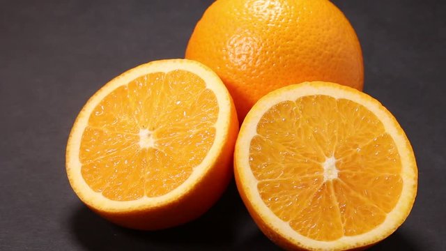 カットしたオレンジ