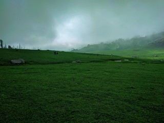 Obraz premium storm clouds over the field