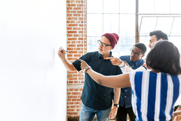 Manager with a presentation board psd