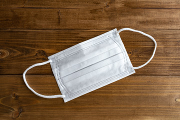 不織布マスク1枚　(72-1)