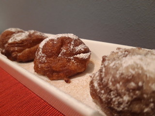 Bunuelos muffin balls