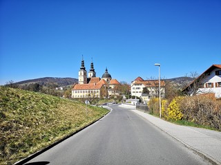 Fototapeta na wymiar Basilika Mariatrost Graz Altstadt Sehenswürdigkeit Kirche Steiermark