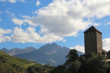 Blick Schloß Tirol